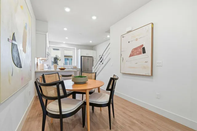 $1,220,000 | 921 Mountain Ash Terrace, Unit 4, Sunnyvale, CA 94086