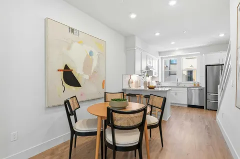 $1,220,000 | 921 Mountain Ash Terrace, Unit 4, Sunnyvale, CA 94086