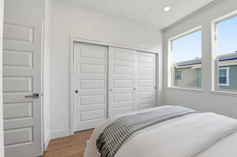 $1,220,000 | 921 Mountain Ash Terrace, Unit 4, Sunnyvale, CA 94086