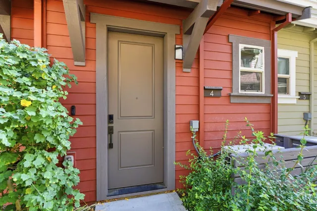 $1,220,000 | 921 Mountain Ash Terrace, Unit 4, Sunnyvale, CA 94086