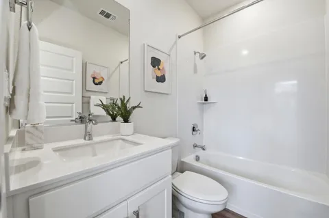 $1,220,000 | 921 Mountain Ash Terrace, Unit 4, Sunnyvale, CA 94086