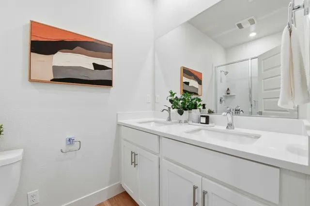 $1,220,000 | 921 Mountain Ash Terrace, Unit 4, Sunnyvale, CA 94086