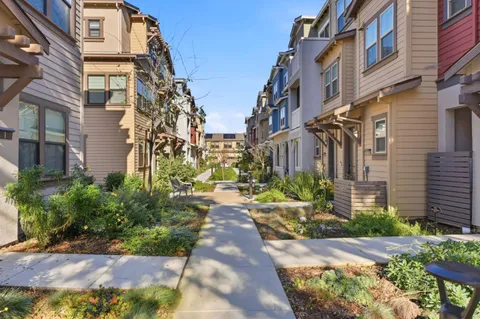 $1,220,000 | 921 Mountain Ash Terrace, Unit 4, Sunnyvale, CA 94086