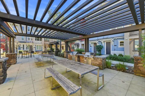 $1,220,000 | 921 Mountain Ash Terrace, Unit 4, Sunnyvale, CA 94086