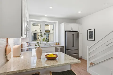 $1,220,000 | 921 Mountain Ash Terrace, Unit 4, Sunnyvale, CA 94086