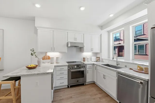 $1,220,000 | 921 Mountain Ash Terrace, Unit 4, Sunnyvale, CA 94086