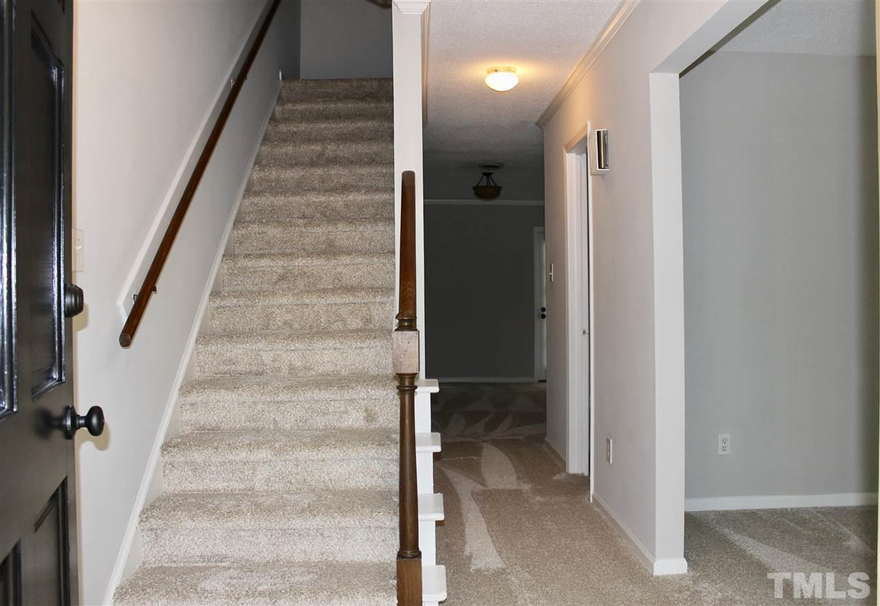 1355 Springlawn Court Raleigh, NC 27609 - Photo 4 of 30 Photo #4