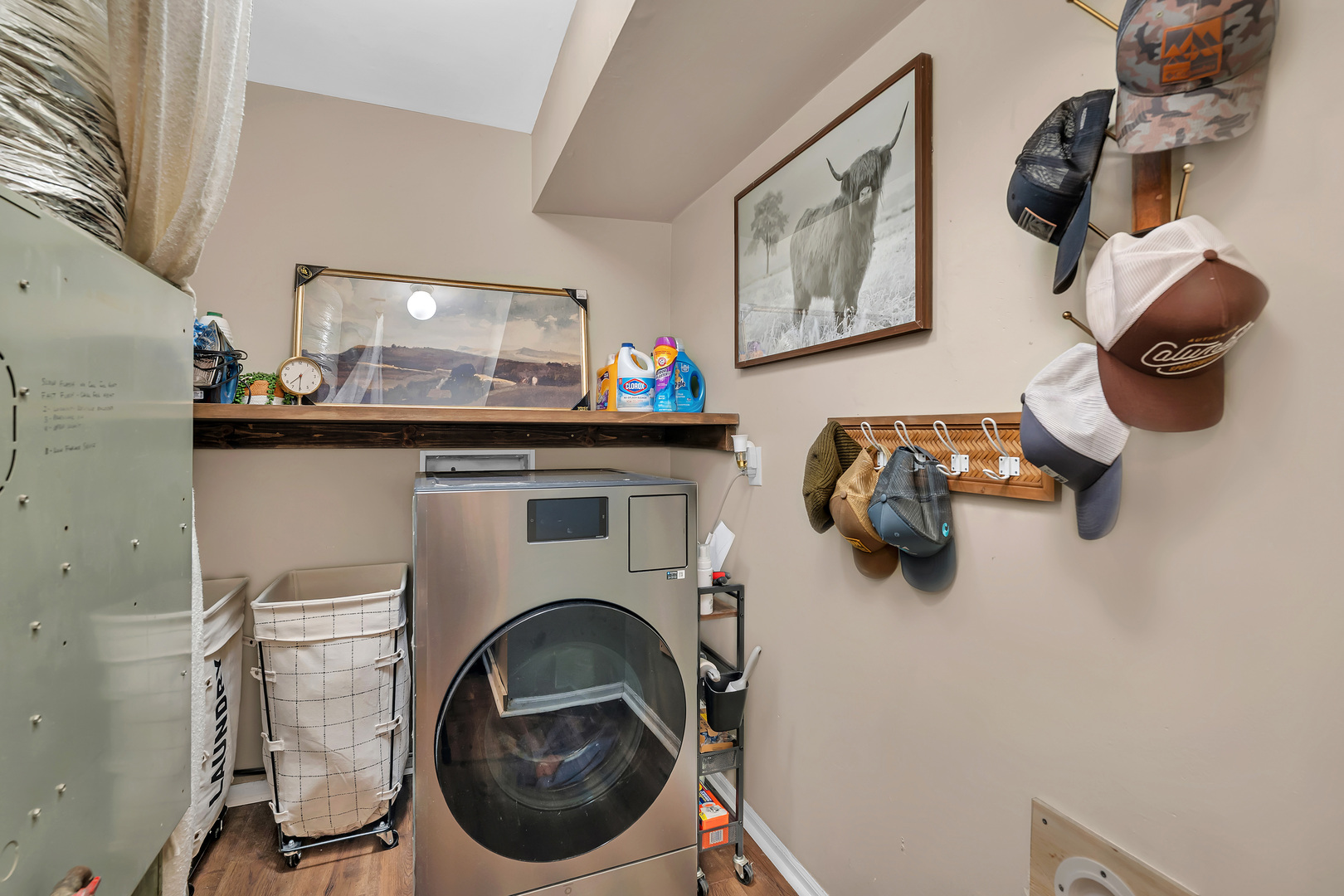 338 Orchard Lane Braidwood, IL 60408 - Photo 14 of 25 a utility room with dryer and washer