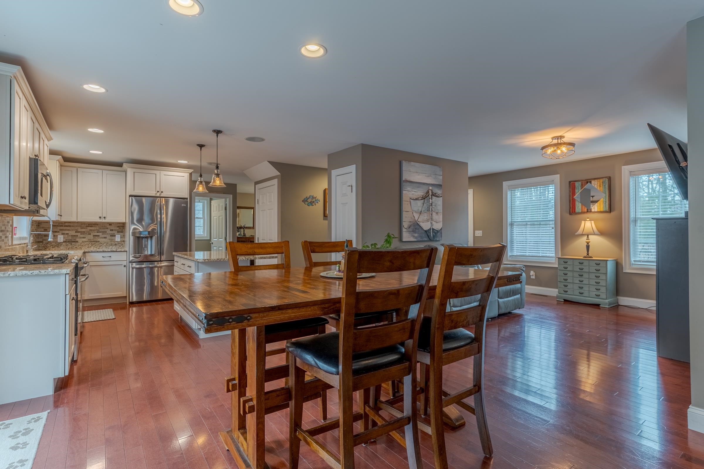 18 Piscataqua Road Dover, NH 03820 - Photo 12 of 39