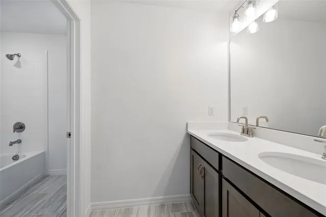 $445,990 | 27513 Stellar Sea Way, Howey-in-the-Hills, FL 34737