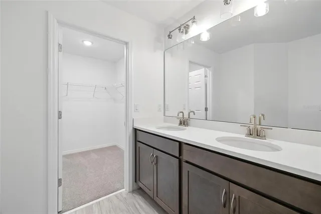 $445,990 | 27513 Stellar Sea Way, Howey-in-the-Hills, FL 34737