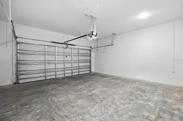 $445,990 | 27513 Stellar Sea Way, Howey-in-the-Hills, FL 34737