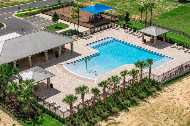 $445,990 | 27513 Stellar Sea Way, Howey-in-the-Hills, FL 34737