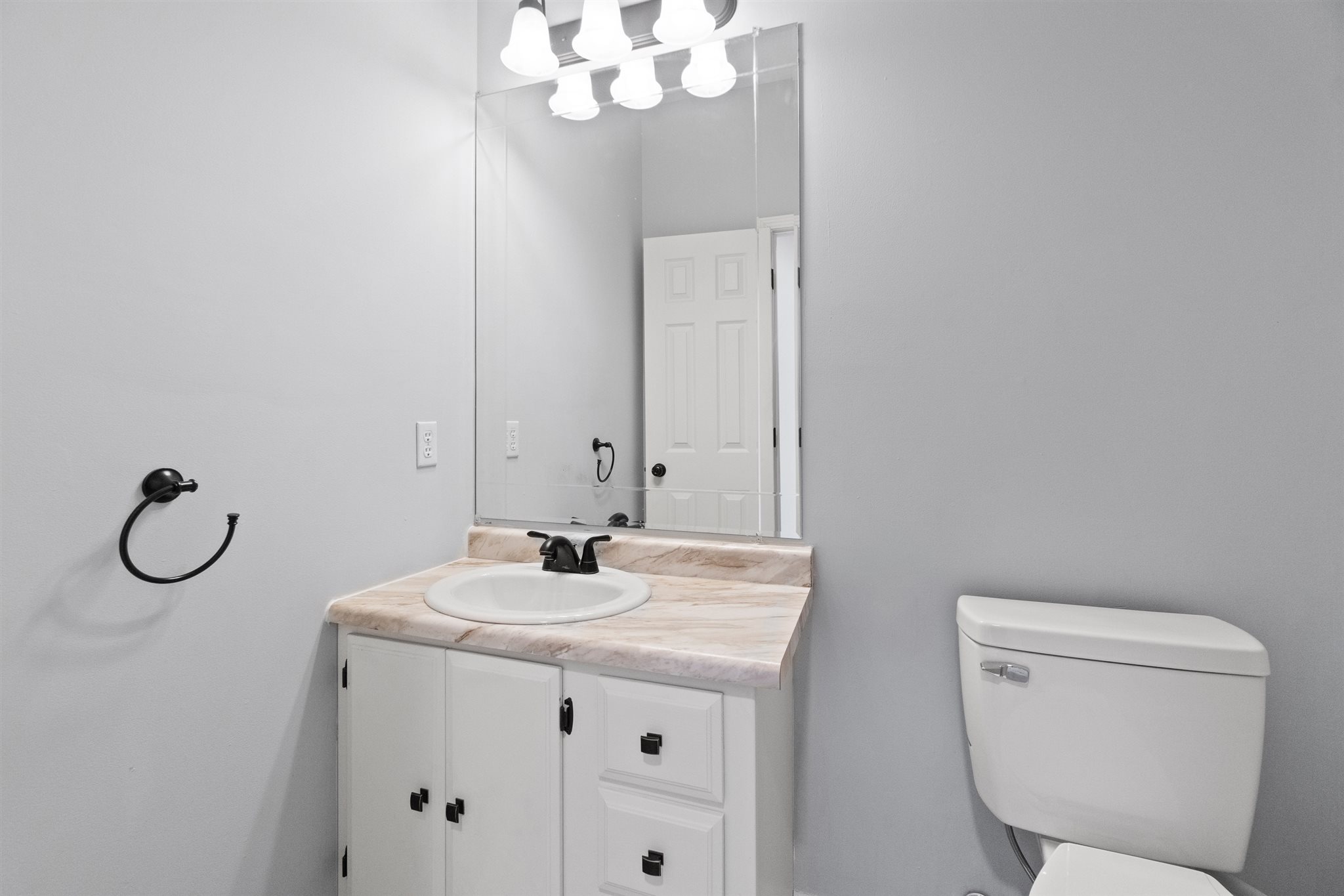 10906 Summer Chase Road Fort Wayne, IN 46818 - Photo 11 of 36