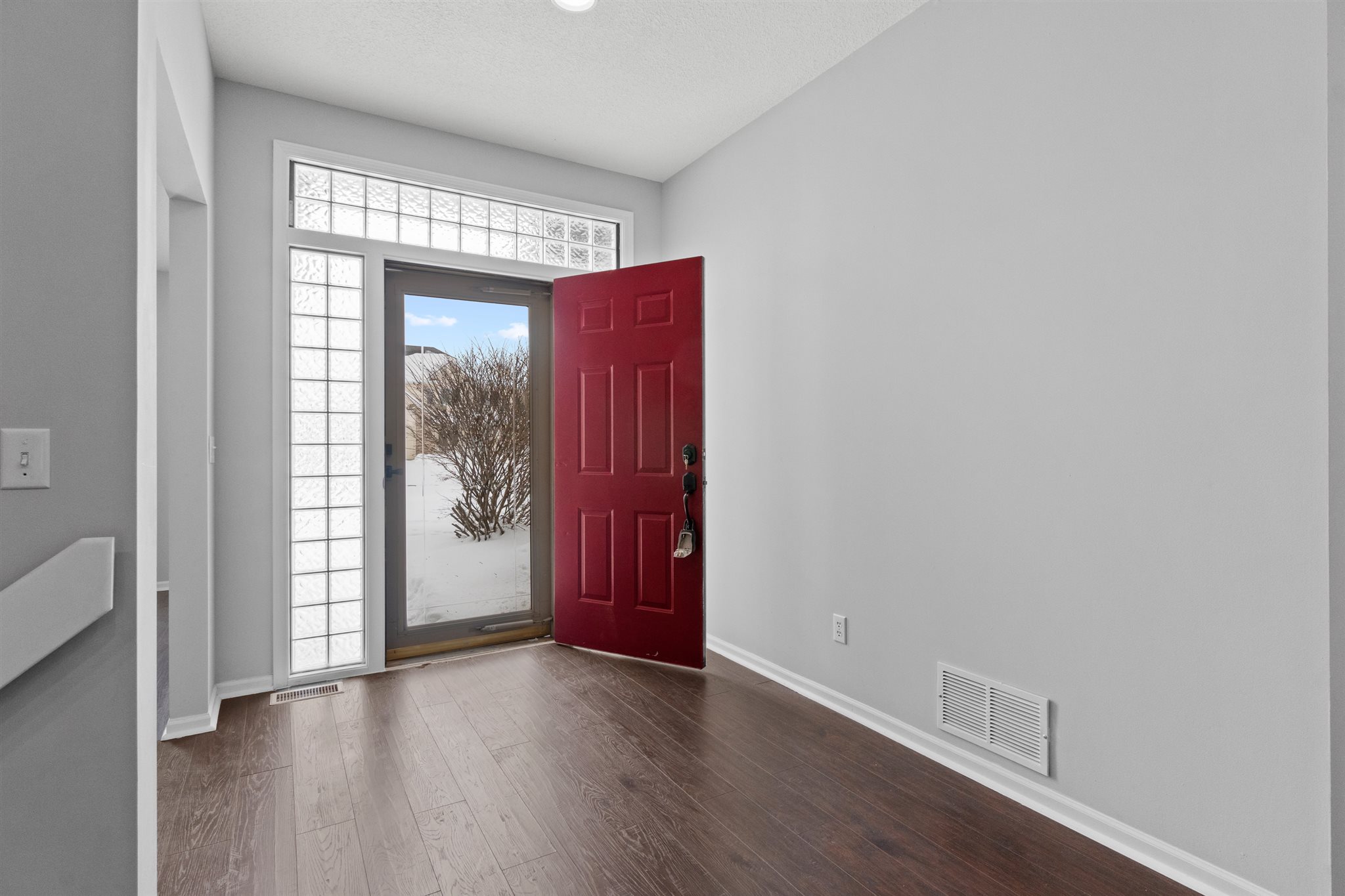 10906 Summer Chase Road Fort Wayne, IN 46818 - Photo 5 of 36