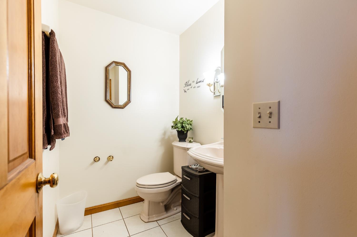 3417 Clover Road Bethel, OH 45106 - Photo 18 of 47 Gallery Image 18