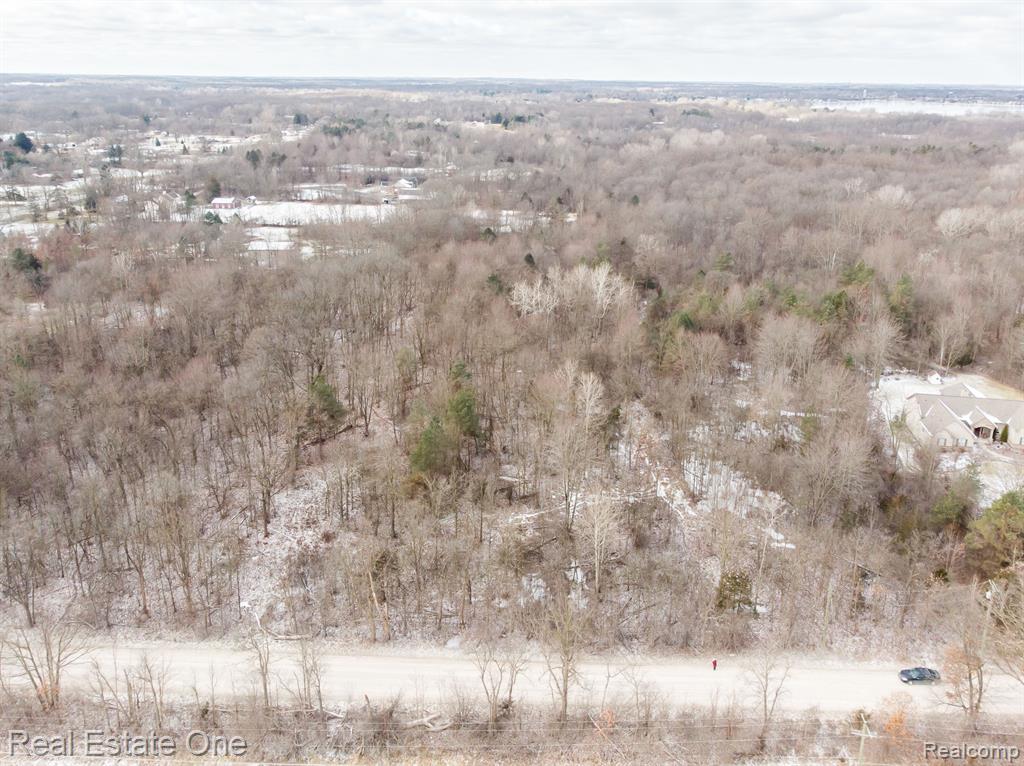 9061 Spencer Road Whitmore Lake, MI 48189 - Photo 12 of 15