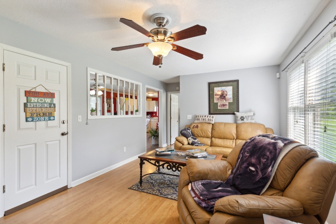 1370 Kasserman Switch Road Belvidere, TN 37306 - Photo 3 of 25 Gallery Image 3