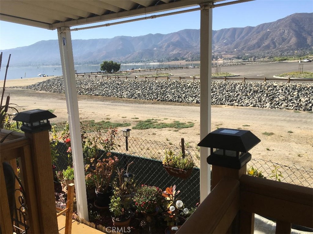 32000 Riverside Drive, Unit I1 Lake Elsinore, CA 92530 - Photo 15 of 23