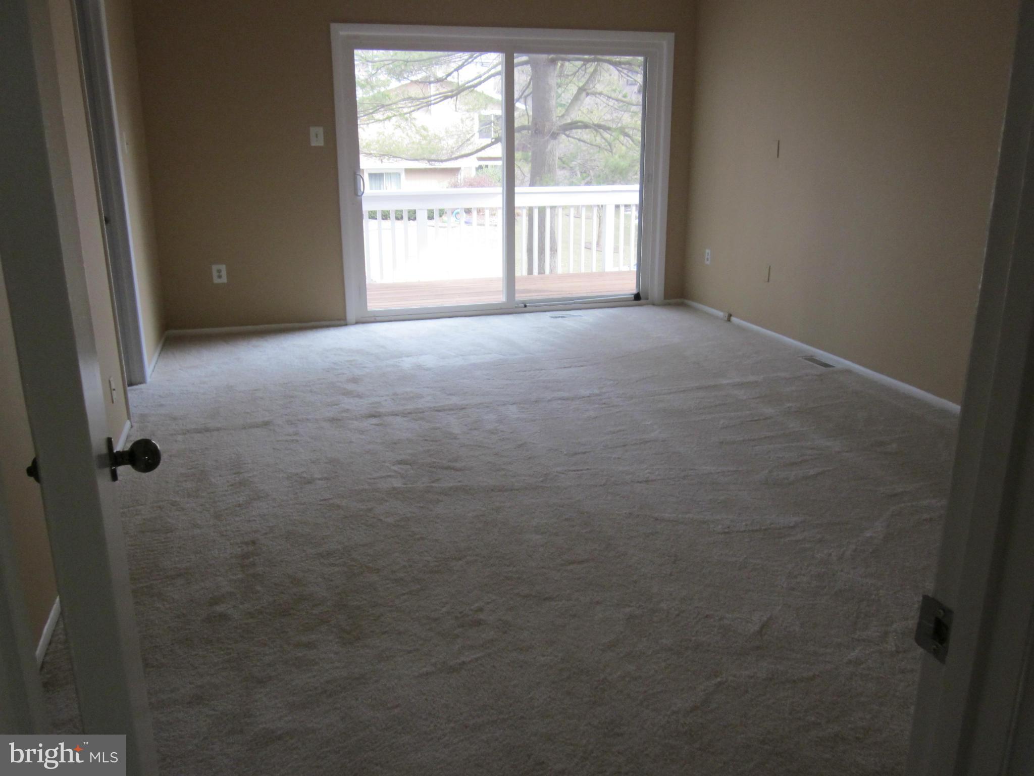 9105 Tulip Grove Road Gaithersburg, MD 20879 - Photo 12 of 20 Bedroom (Master)