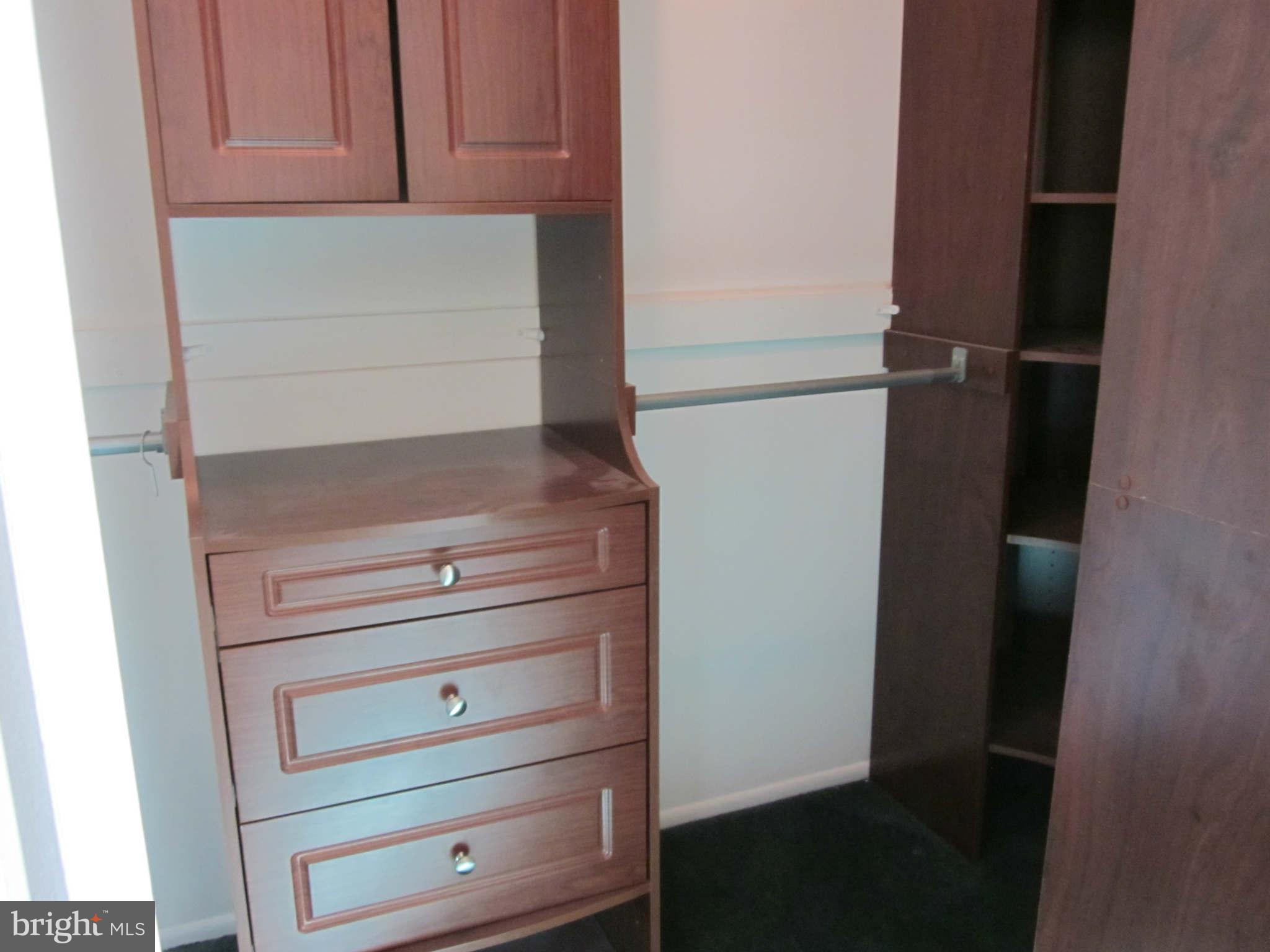 9105 Tulip Grove Road Gaithersburg, MD 20879 - Photo 14 of 20 Bedroom (Master)