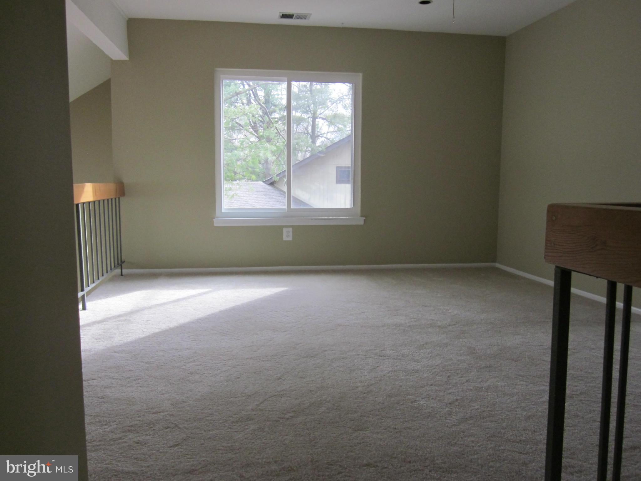 9105 Tulip Grove Road Gaithersburg, MD 20879 - Photo 15 of 20 Interior (General)
