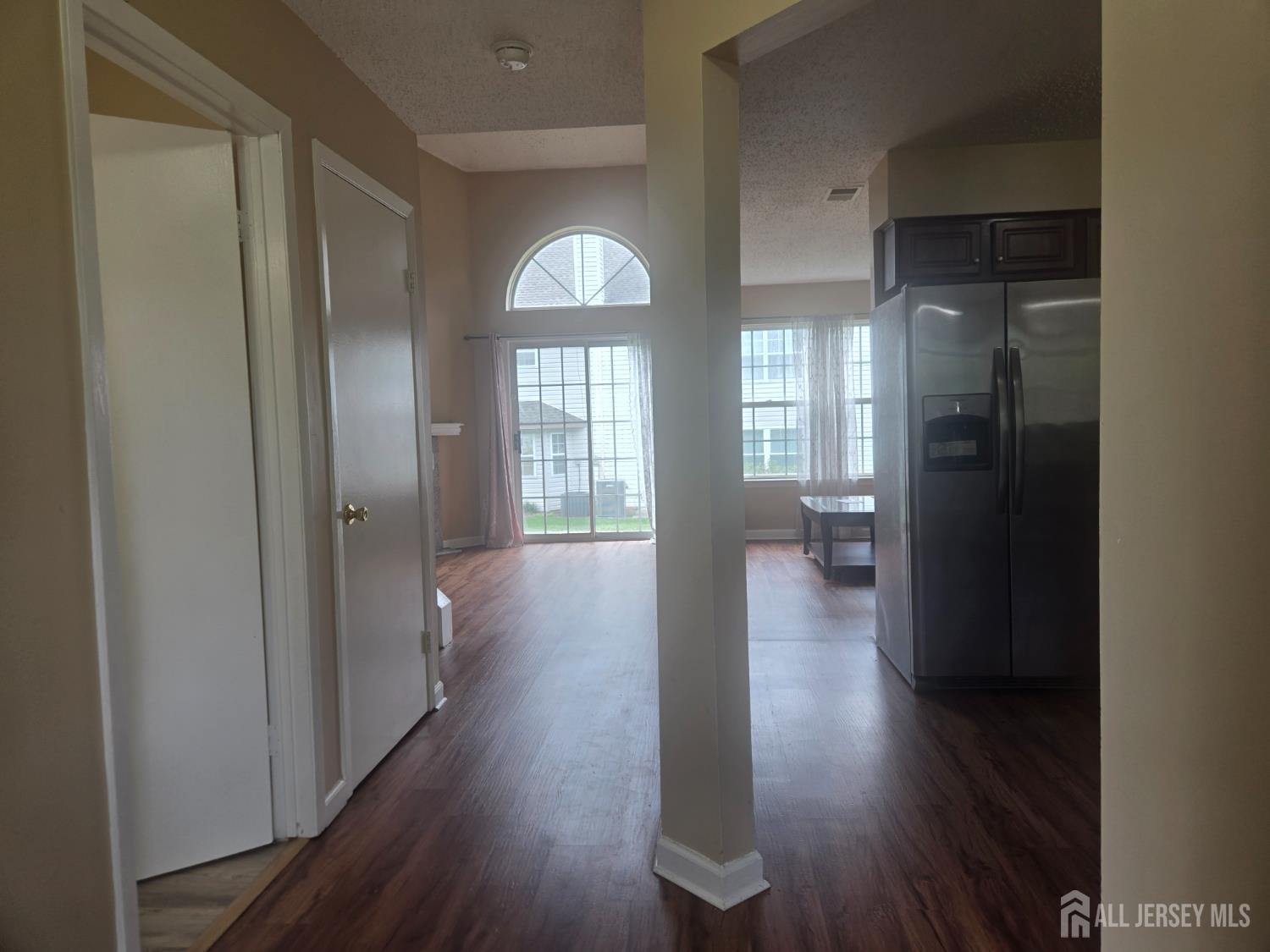 374 Draco Road Piscataway, NJ 08854 - Photo 22 of 25 Gallery Image 22