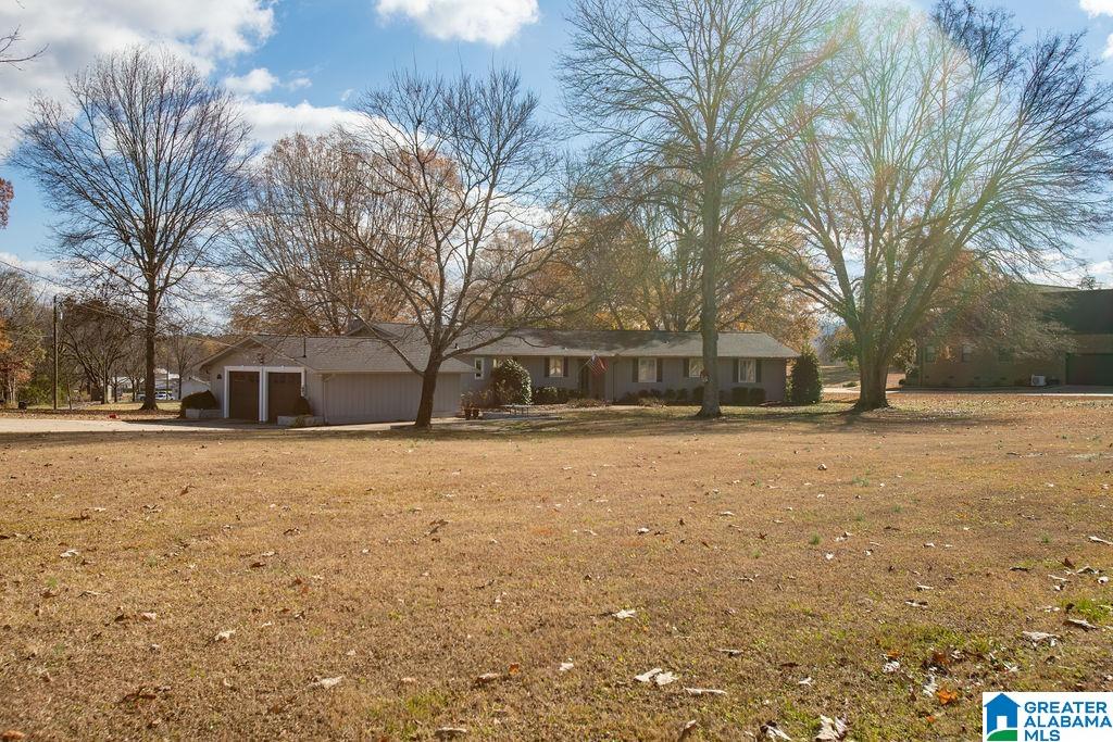 302 Eubanks Road Gadsden, AL 35903 - Photo 4 of 65