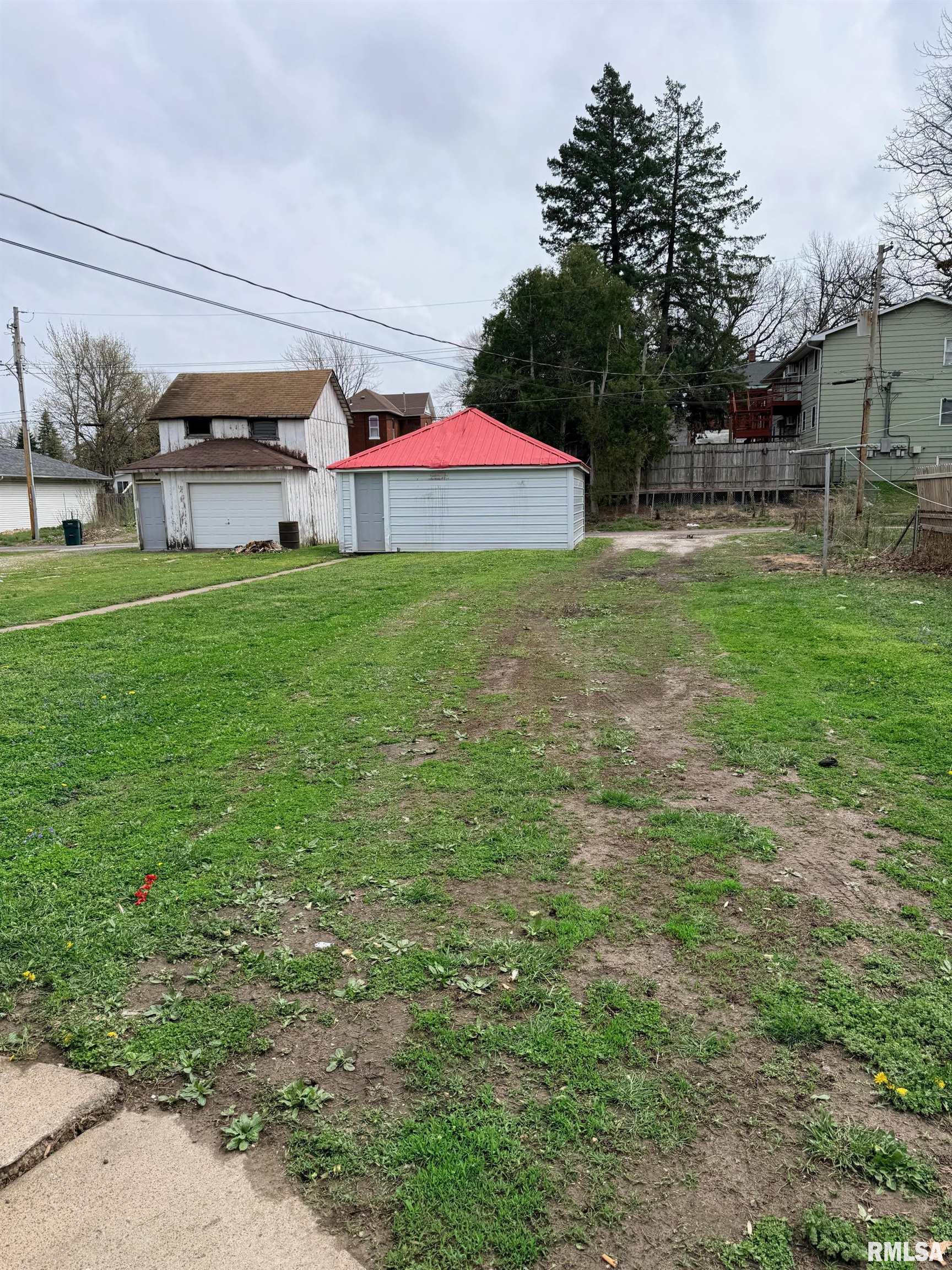 1218 North 8th Street, Unit 2 Quincy, IL 62301 - Photo 19 of 19