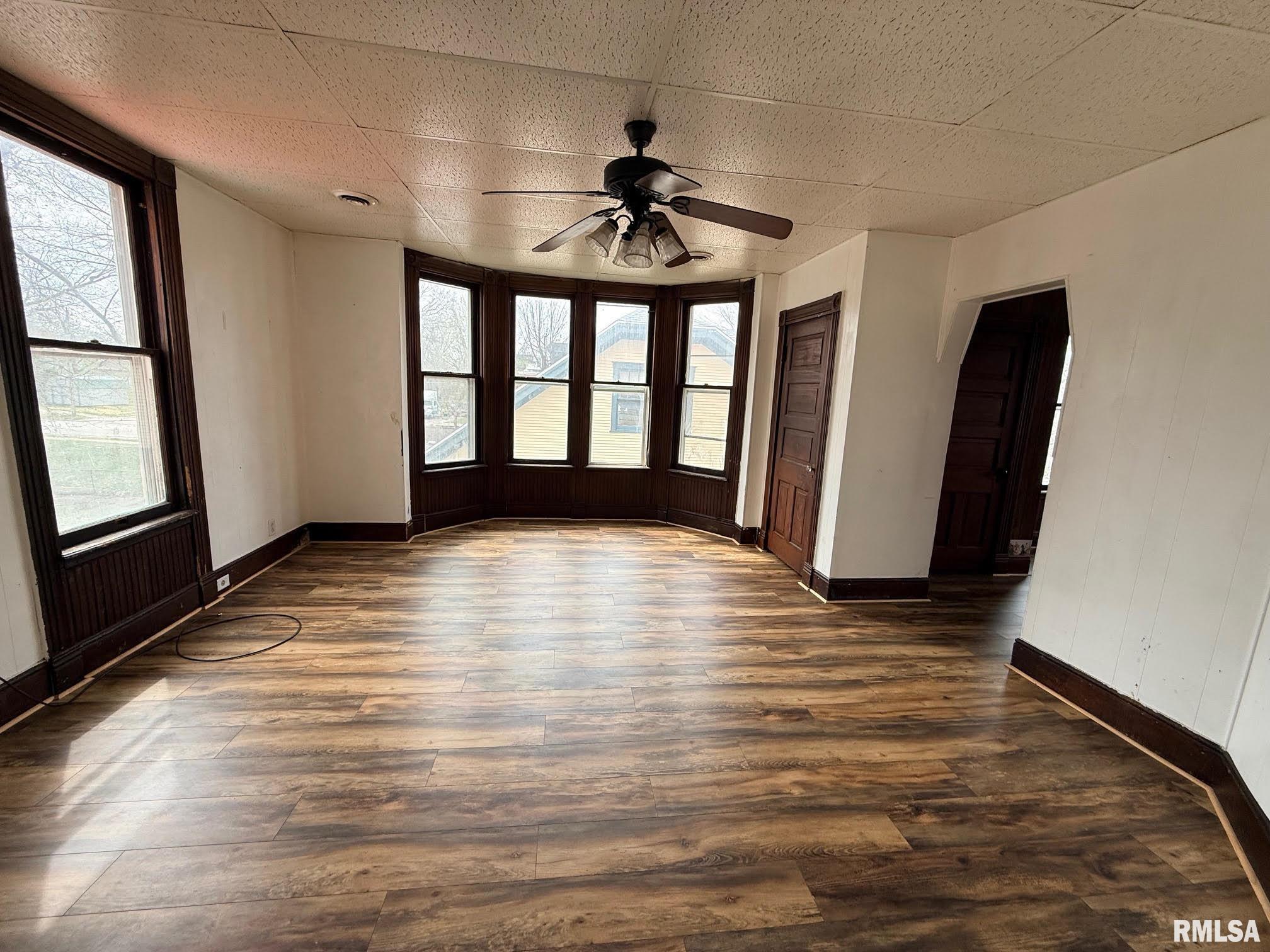1218 North 8th Street, Unit 2 Quincy, IL 62301 - Photo 6 of 19