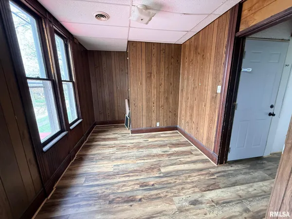 $89,500 | 1218 North 8th Street, Unit 2, Quincy, IL 62301