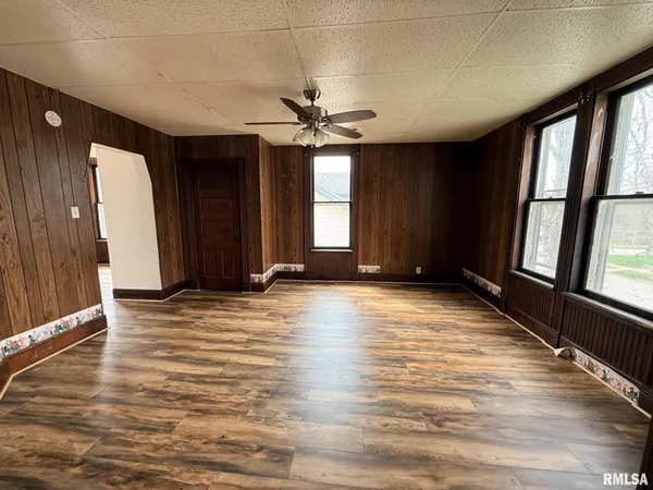 $89,500 | 1218 North 8th Street, Unit 2, Quincy, IL 62301