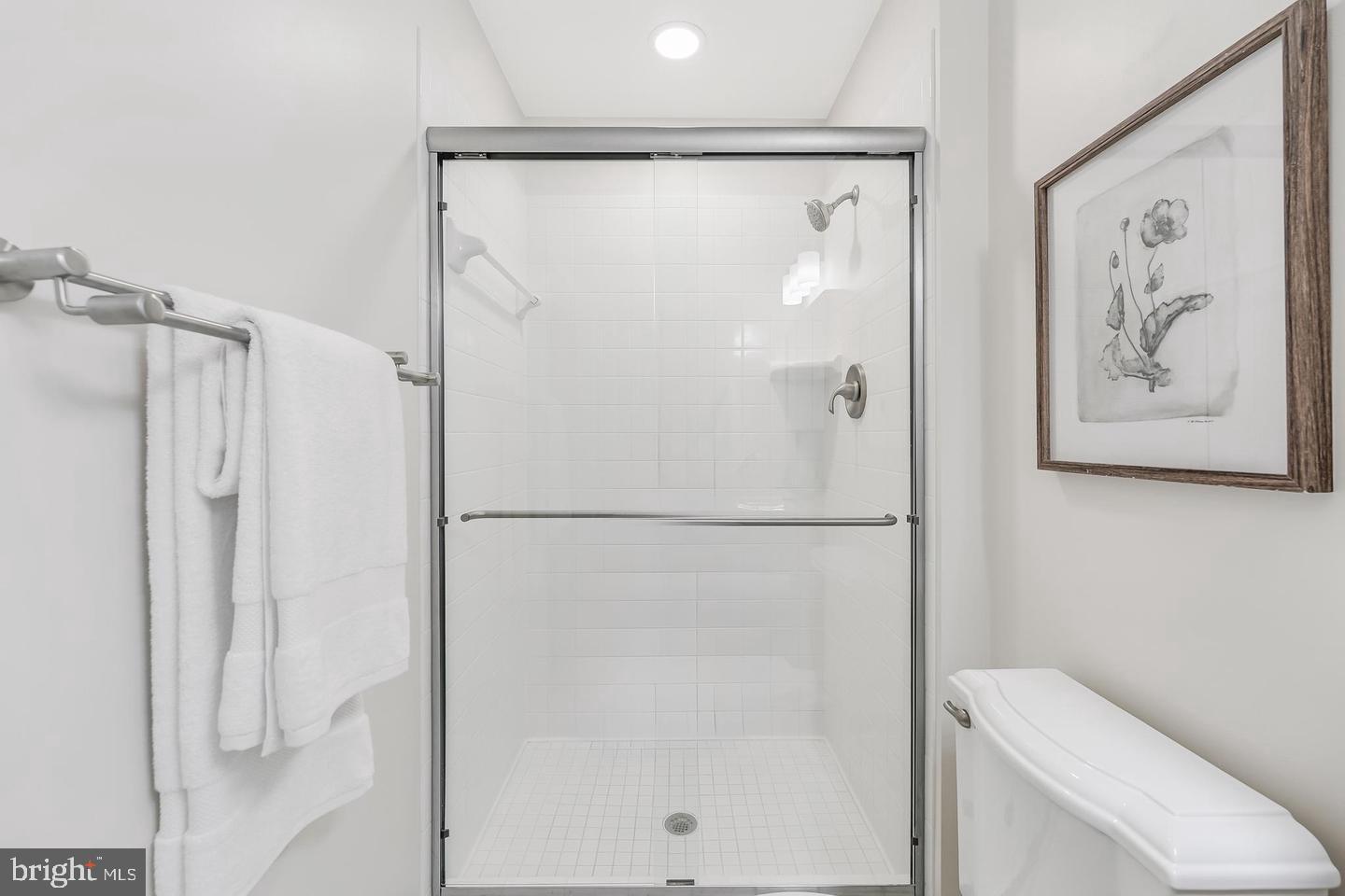 10812 Hunt Club Road Reston, VA 20190 - Photo 44 of 74 Gallery Image 44