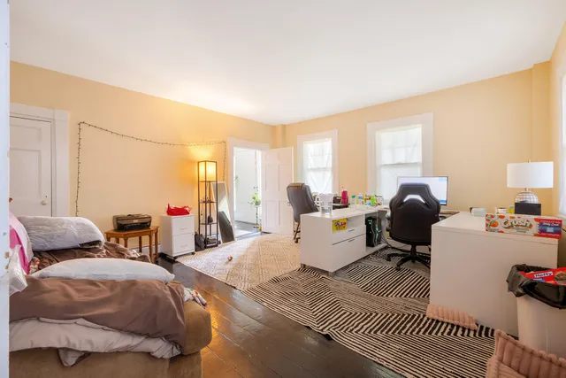 $649,000 | 83 Bath Road, Wiscasset, ME 04578