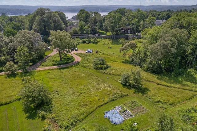 $649,000 | 83 Bath Road, Wiscasset, ME 04578