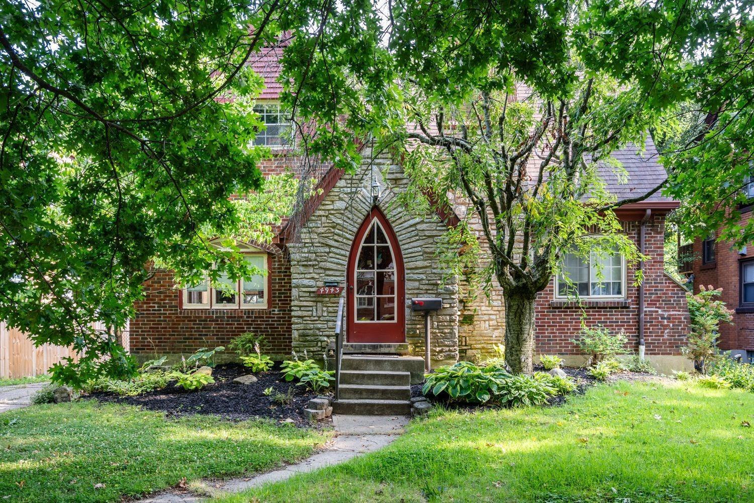 4943 Ralph Avenue Cincinnati, OH 45238 - Photo 1 of 49