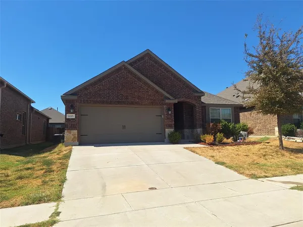 $2,000 | 11325 Cobalt Drive, Aubrey, TX 76227