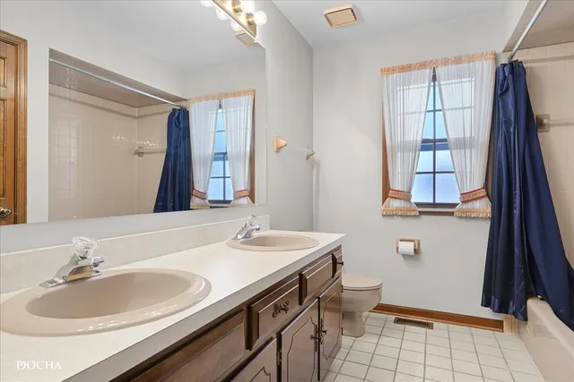 $850,000 | 1105 Johnson Drive, Naperville, IL 60540