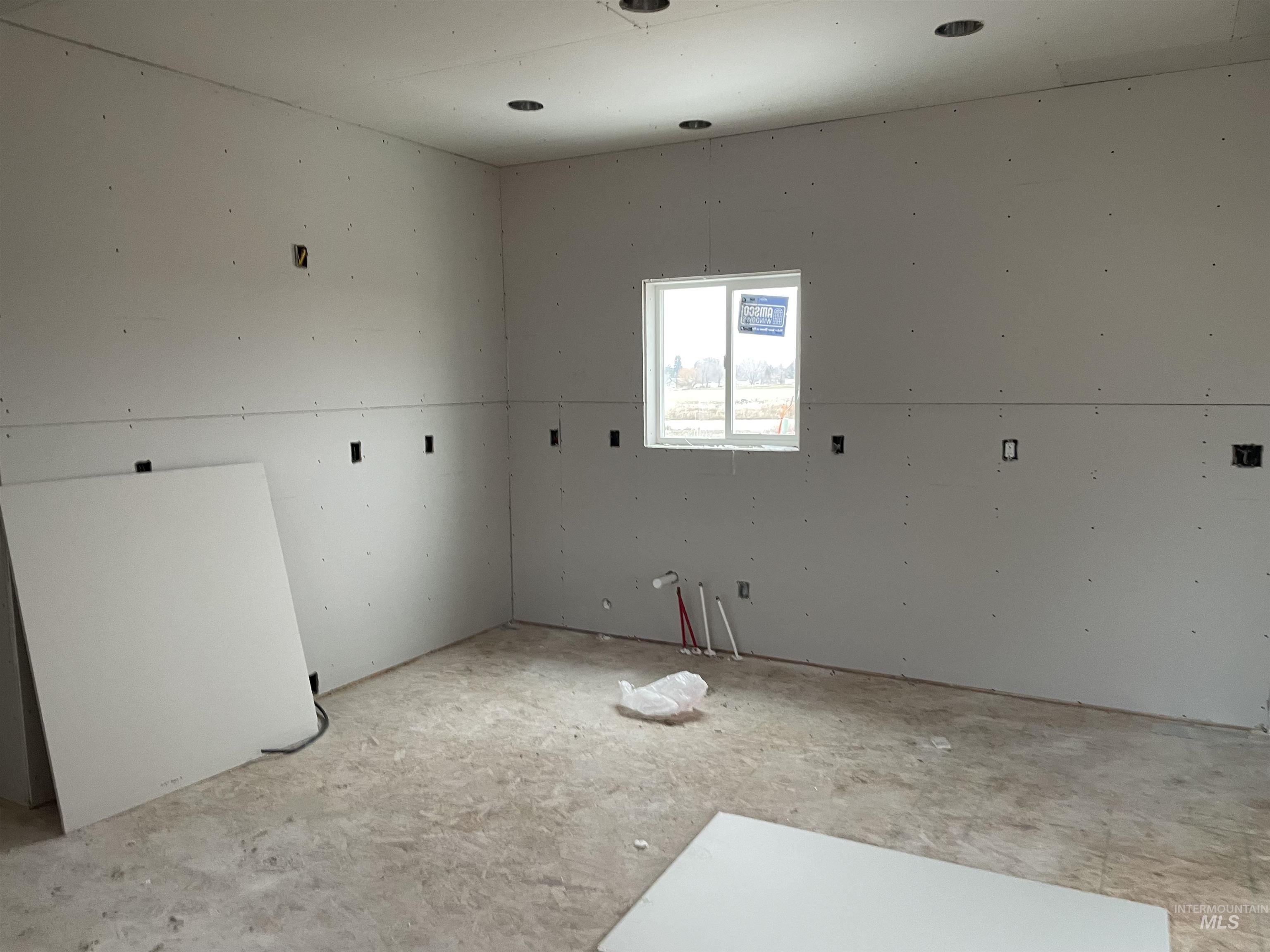 926 Latemar Road Jerome, ID 83338 - Photo 3 of 6 View of spare room