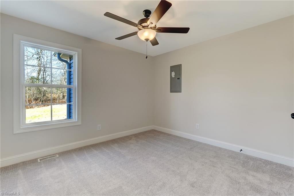 527 Grooms Road Reidsville, NC 27320 - Photo 31 of 38