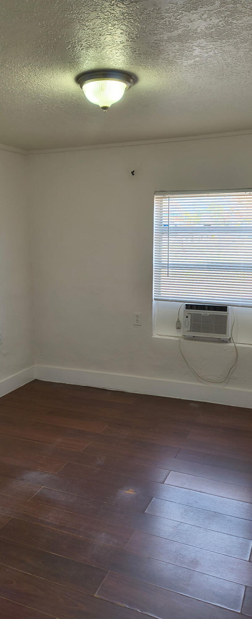 806 North 25th Street, Unit B Fort Pierce, FL 34947 - Photo 7 of 11 IMG_20260304_132426