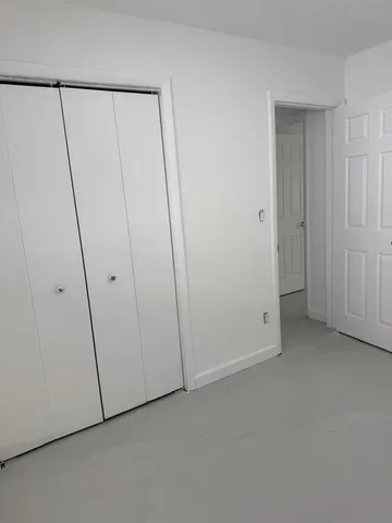 $2,500 | 1054-1058 Southwest 2nd Street, Unit 1058, Hallandale Beach, FL 33009