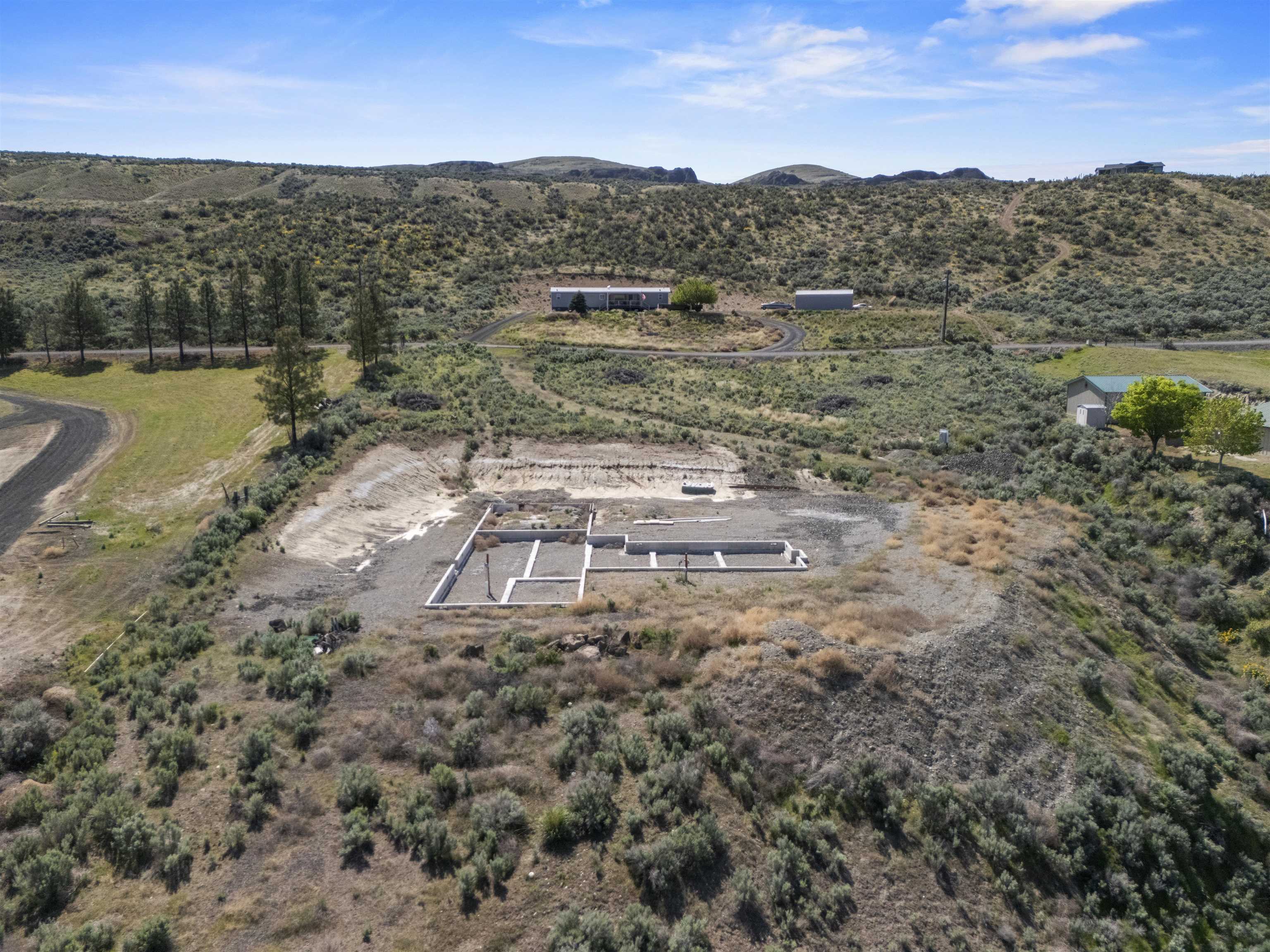 4005 East Plum Point Road Grand Coulee, WA 99133 - Photo 5 of 14