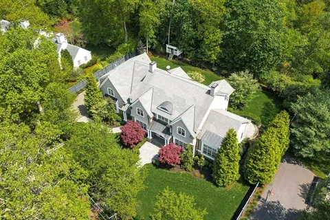 $5,850,000 | 99 Old Colony Road, Wellesley, MA 02481