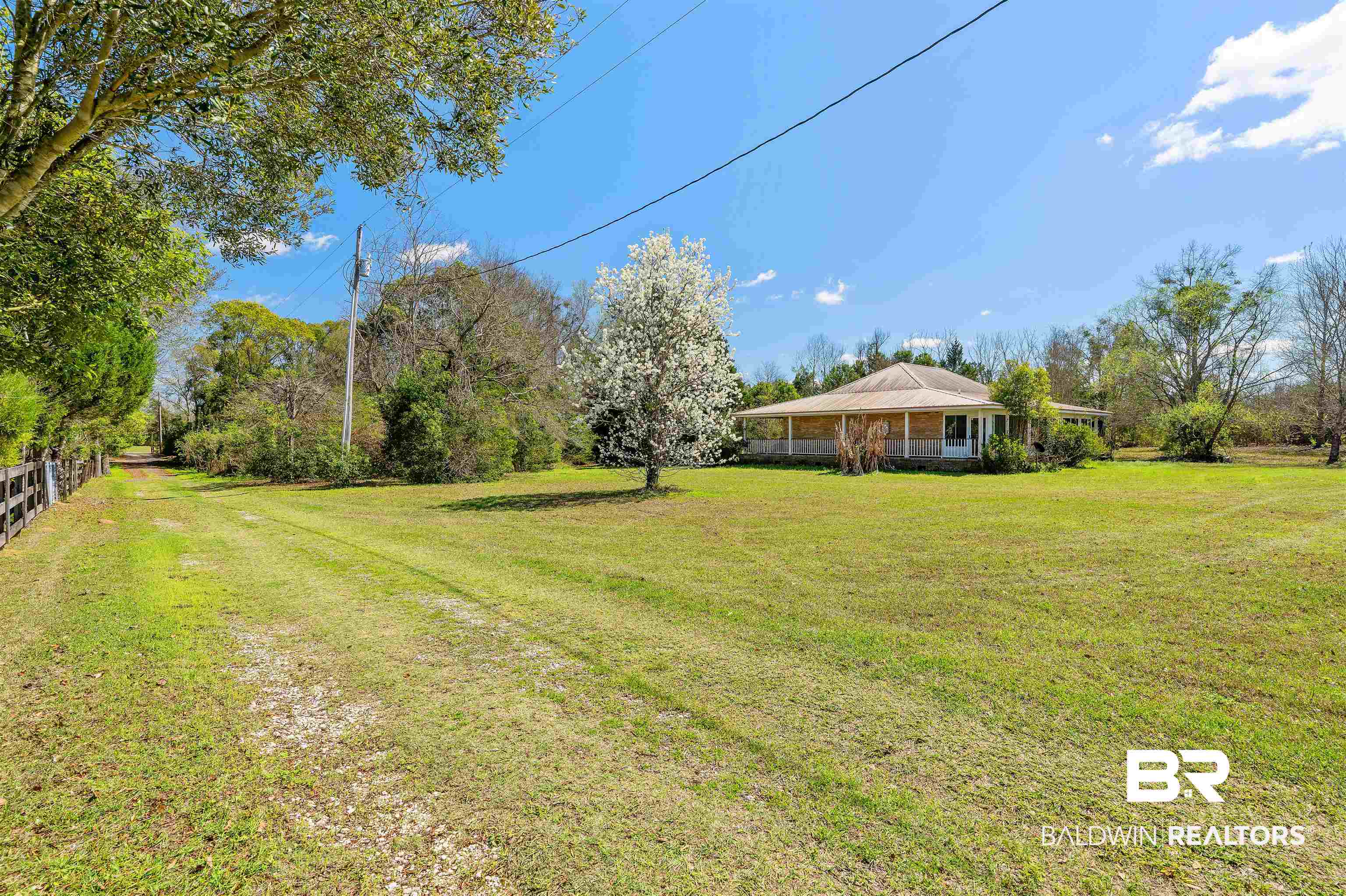 19413 Rada Road Silverhill, AL 36576 - Photo 6 of 37