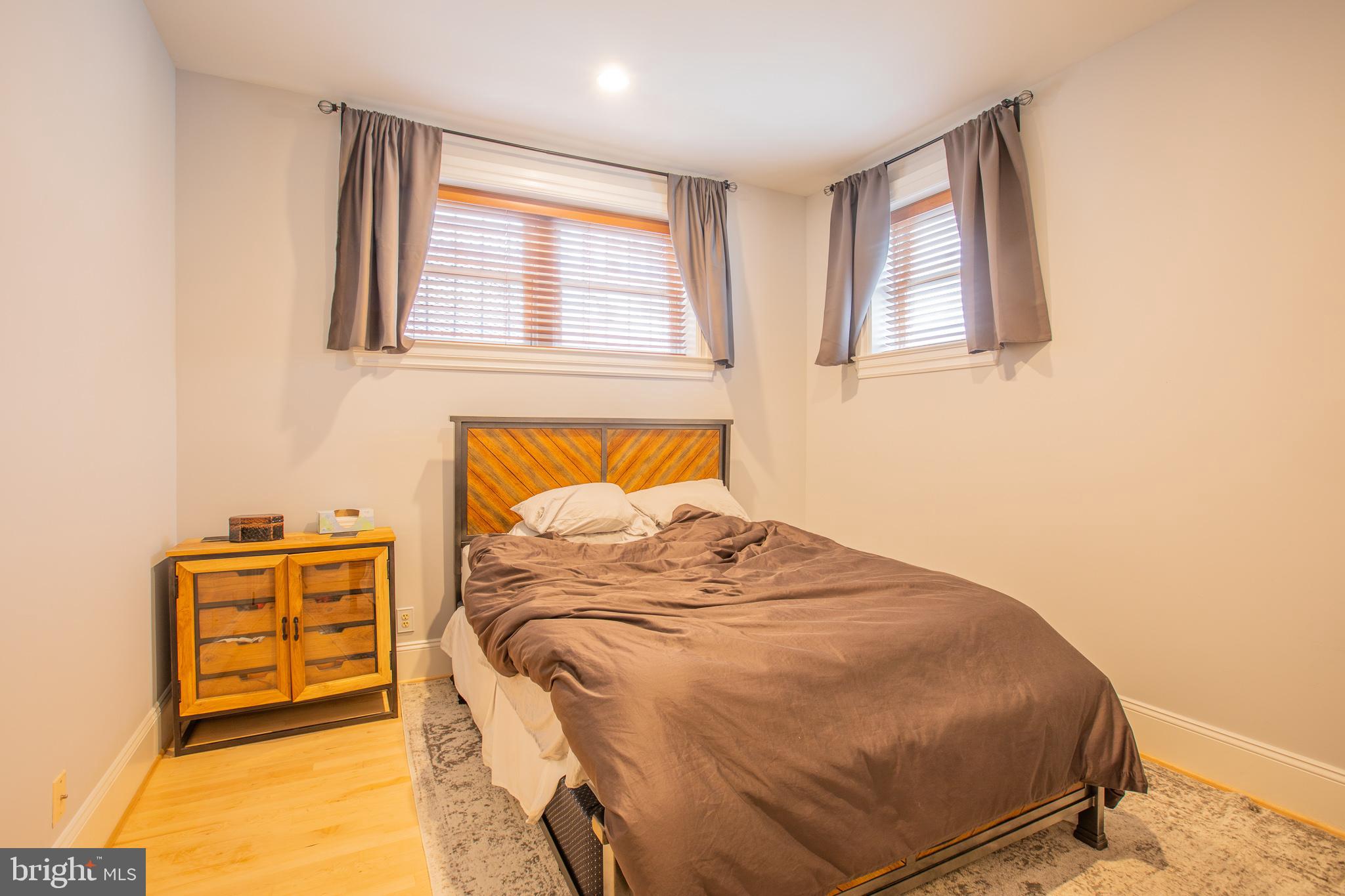 1520 O Street Northwest, Unit T8 Washington, DC 20005 - Photo 17 of 23