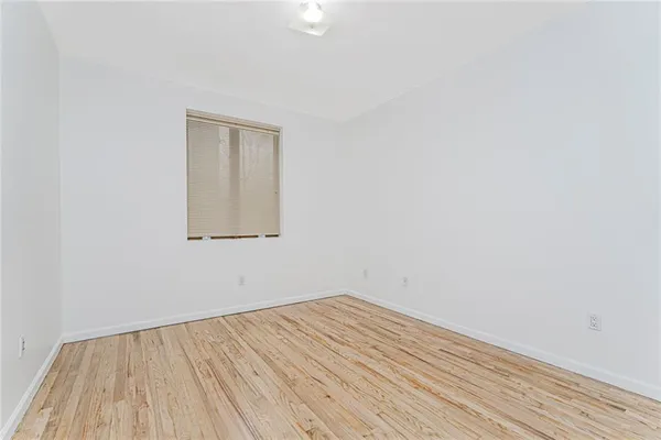 $939,000 | 8405 19th Avenue, Unit 1B | Van Pelt Manor