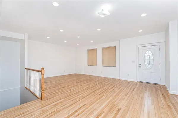 $939,000 | 8405 19th Avenue, Unit 1B | Van Pelt Manor