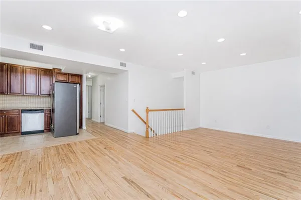 $939,000 | 8405 19th Avenue, Unit 1B | Van Pelt Manor