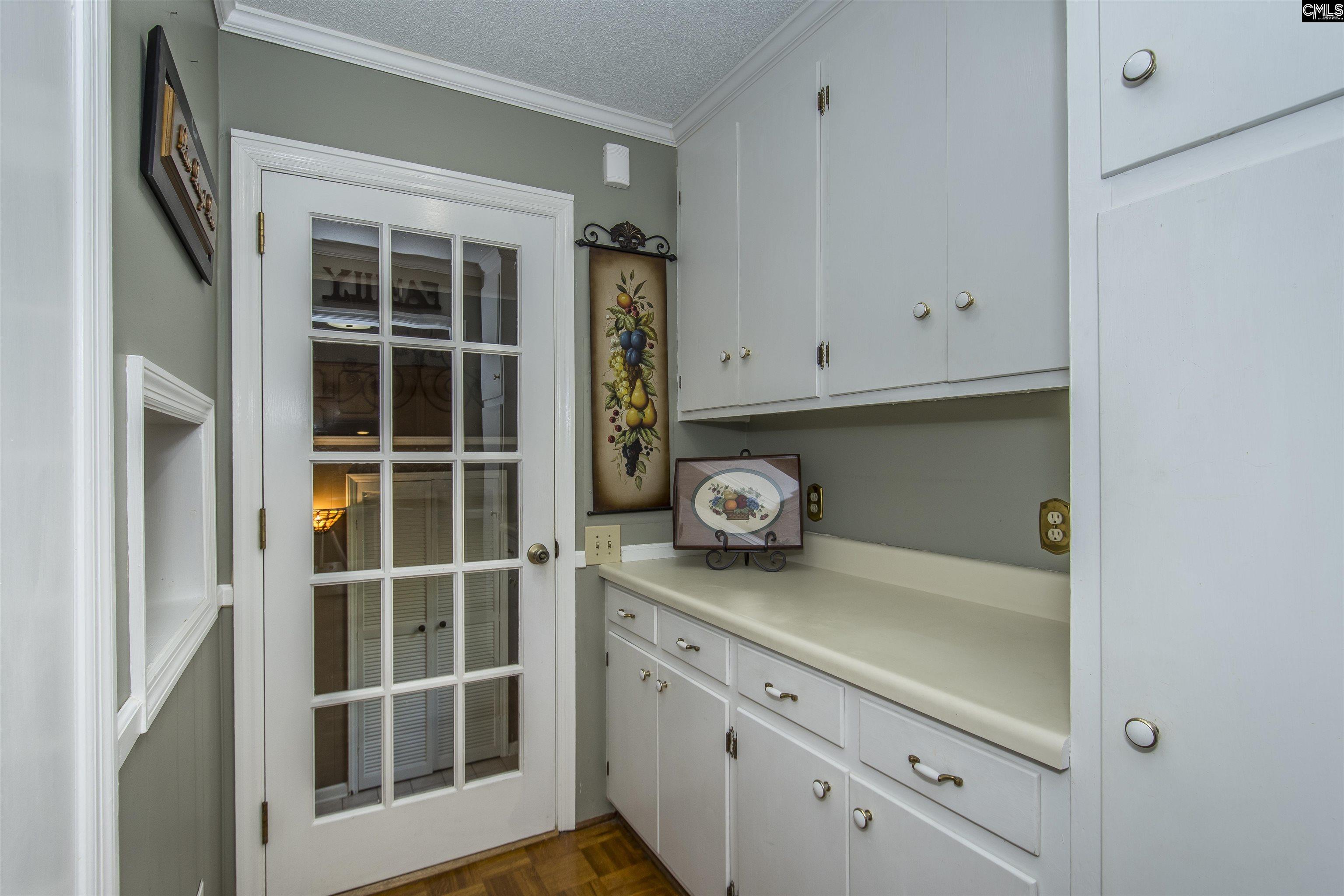 2309 Cunningham Road Columbia, SC 29210 - Photo 33 of 41 a view of cabinets and window